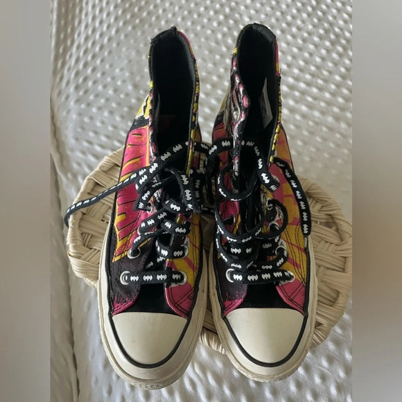 CONVERSE x BATMAN x CHUCK TAYLOR ALL STAR SNEAKERS Unisex Women’s 7 Men’s 5 - Picture 3 of 8